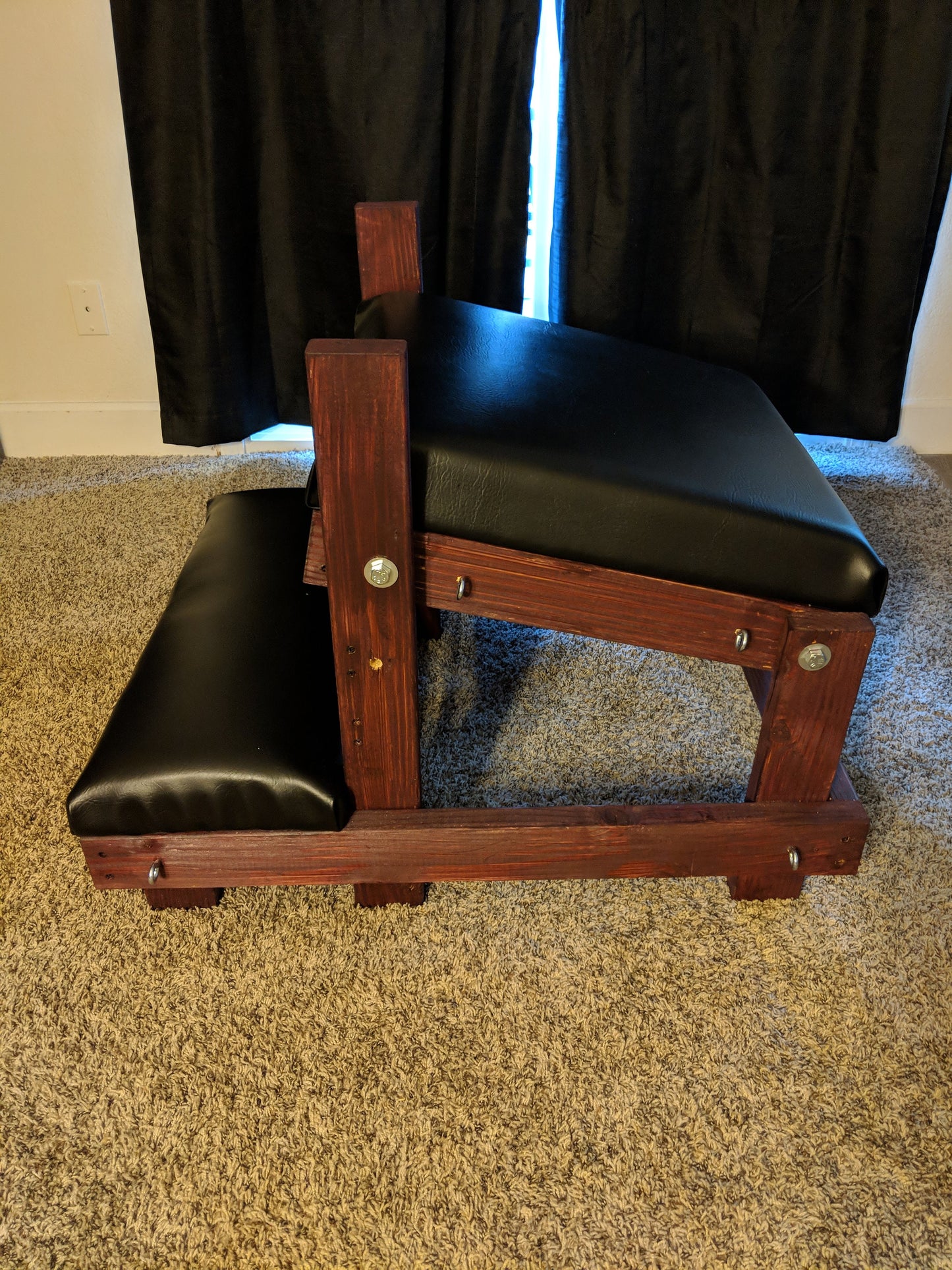 Kneeling Bench BDSM - Darkmatter69