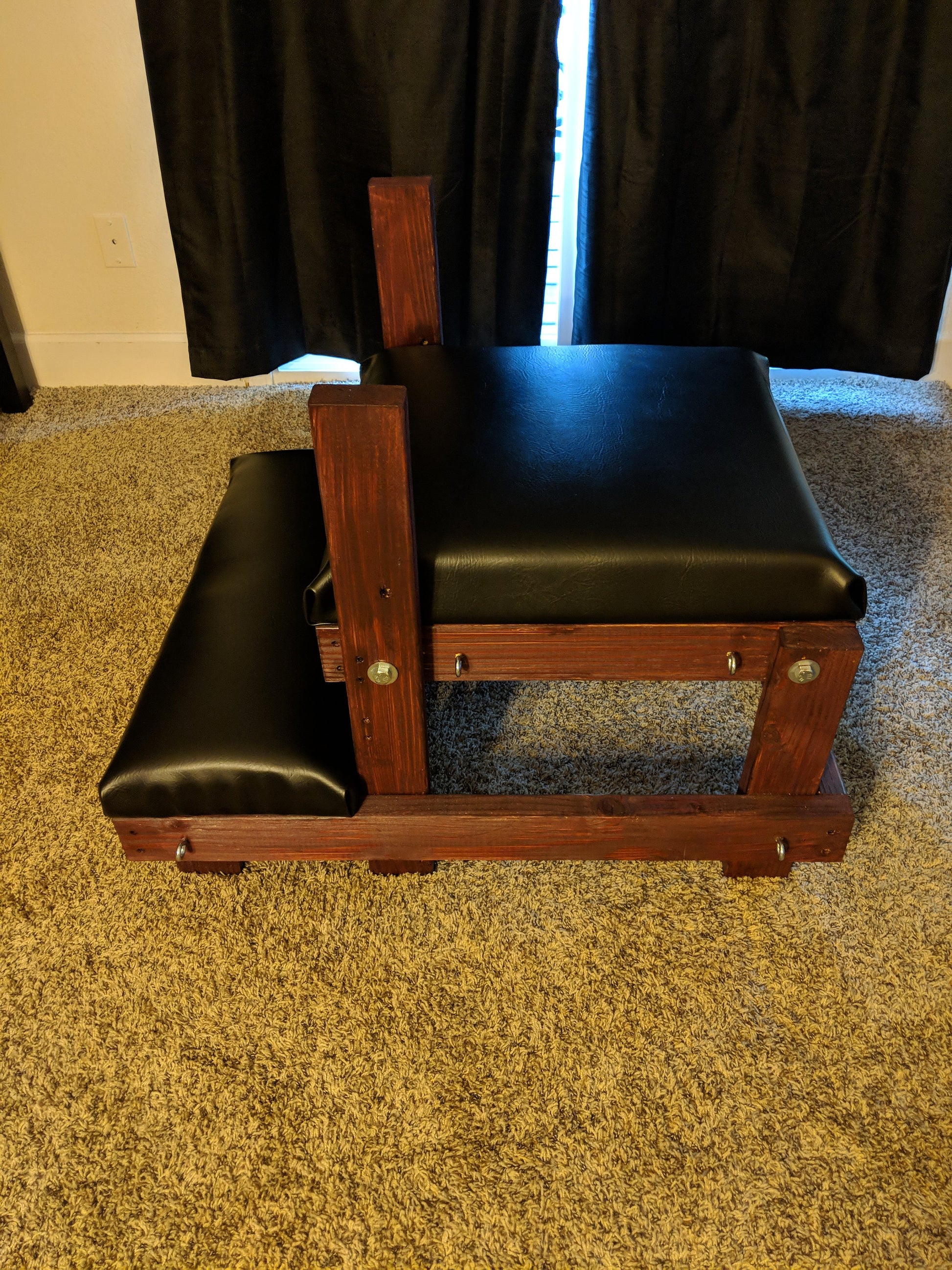 Kneeling Bench BDSM - Darkmatter69