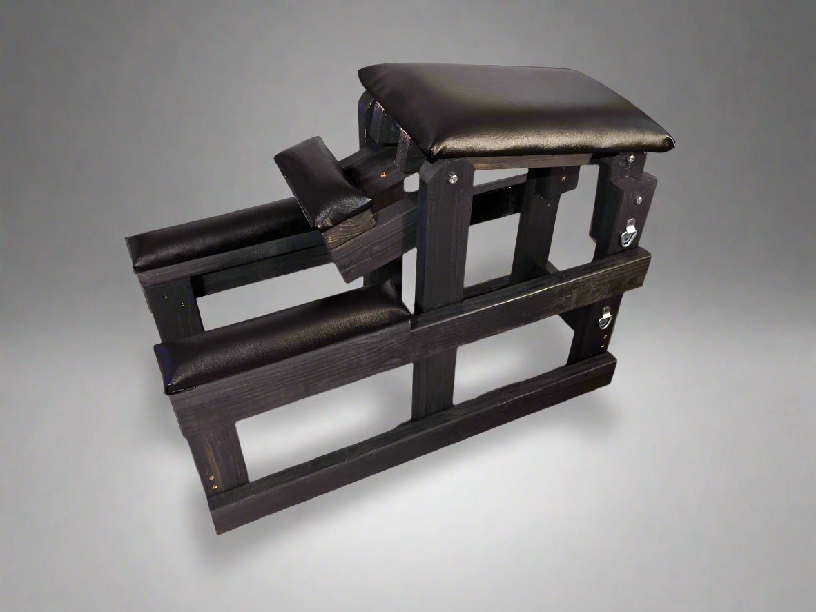 Spanking Bench Angled – Darkmatter69